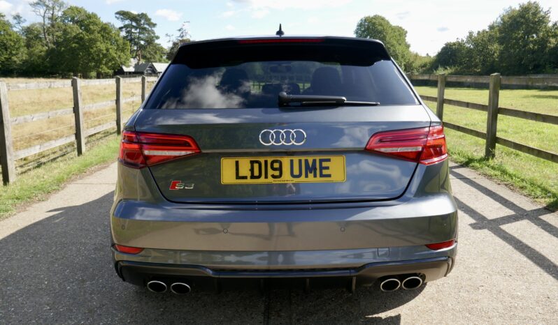 Audi S3 2.0 TFSI Black Edition Sportback S Tronic quattro Euro 6 (s/s) 5dr full