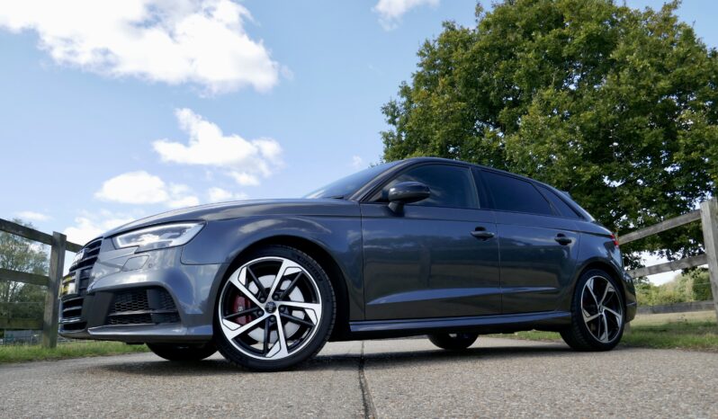 Audi S3 2.0 TFSI Black Edition Sportback S Tronic quattro Euro 6 (s/s) 5dr full